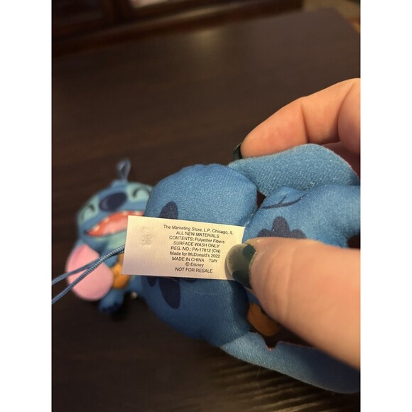 2022 McDonald's Happy Meal Toy Hanging Disney’s Stitch #5 Ukulele Stitch 2 Plush - Picture 4 of 4